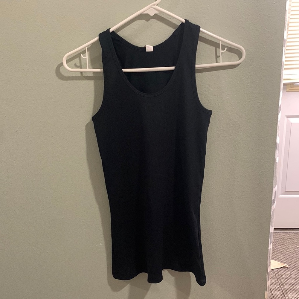 UA tank top